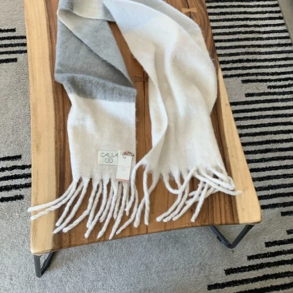 CALIA Women's Gray Stripe Luxe Scarf
One Size - Picture 6 of 6